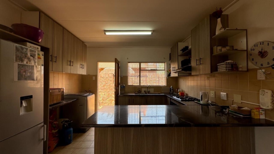 2 Bedroom Property for Sale in Diamant Park Northern Cape